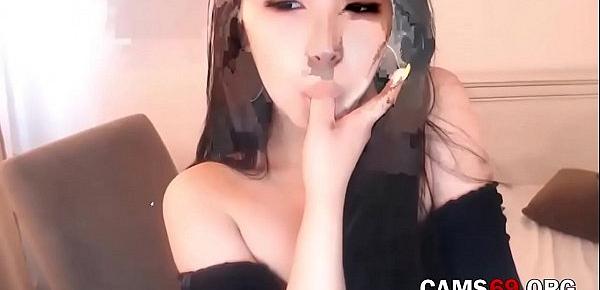  Naughty Asian Girl gets Naked on Webcam